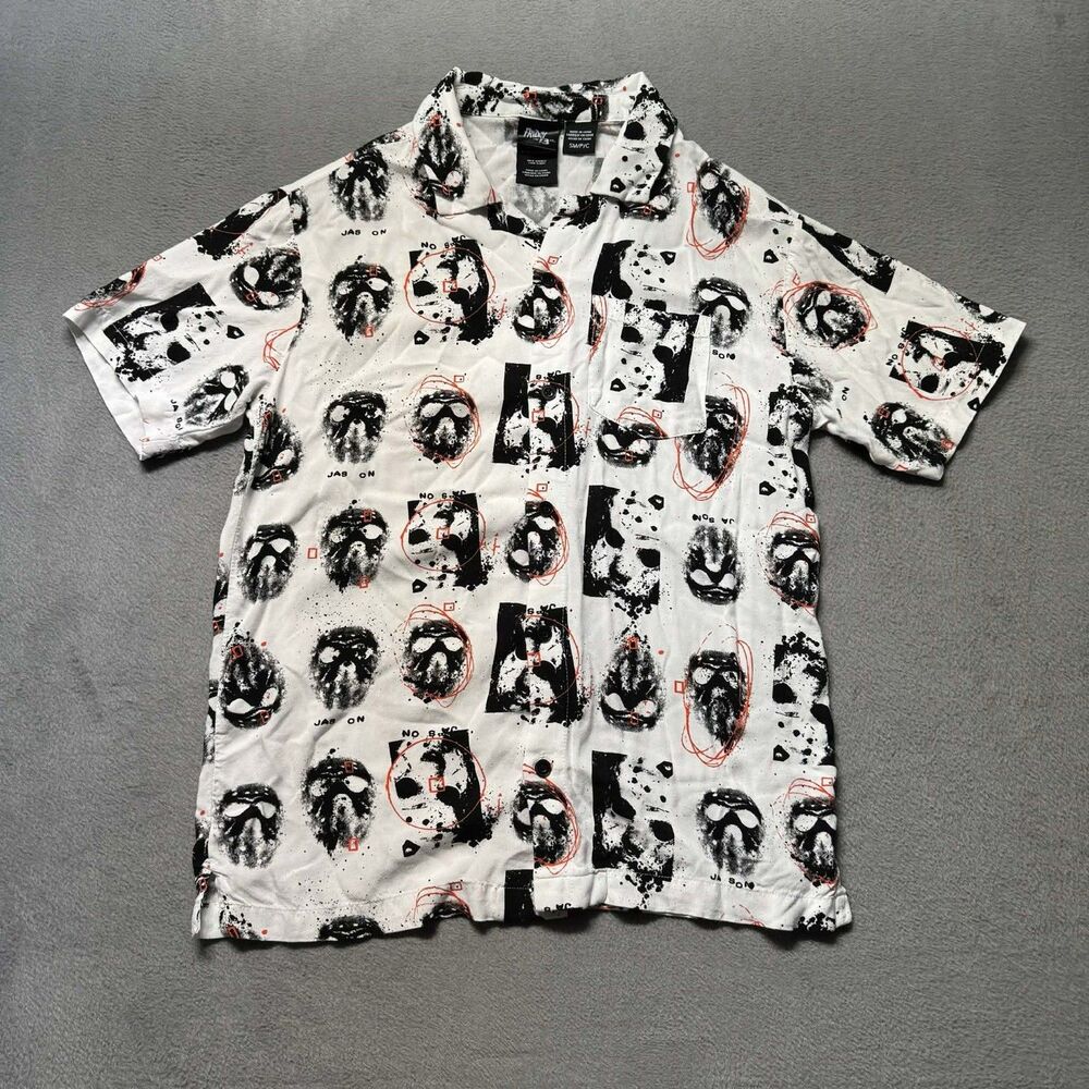 Friday The 13th Mens Small Short Sleeve Button Shirt White Black Red Graphic EUC